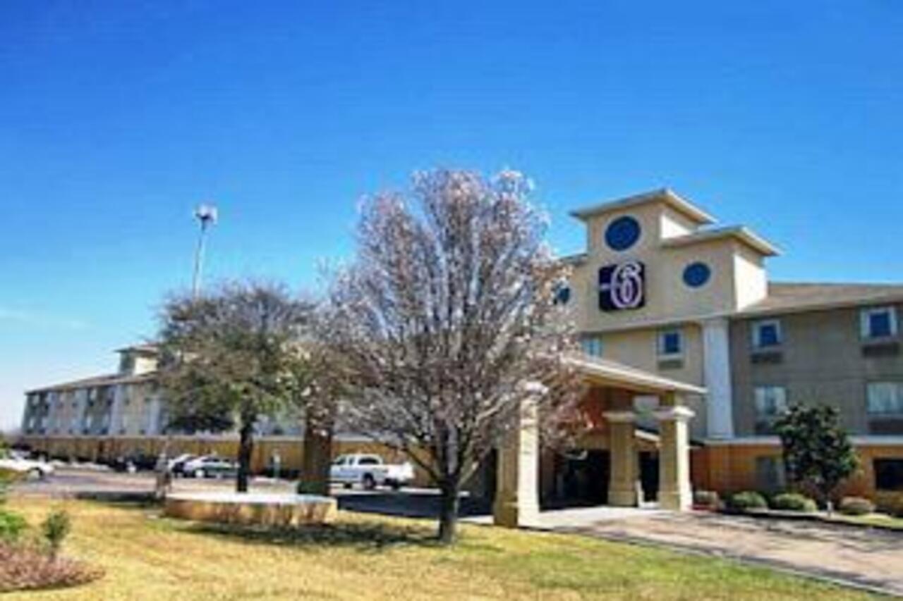 Super 8 By Wyndham Temple I-35 Otel Dış mekan fotoğraf